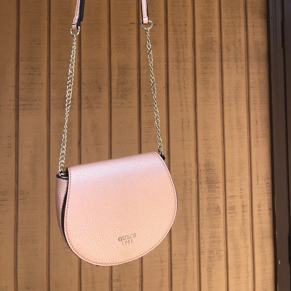 Guess Cross Body Bag - Picture 1 of 3
